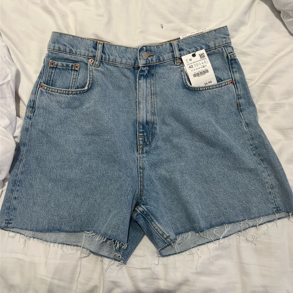 Zara the 90s Bermuda Jean shorts